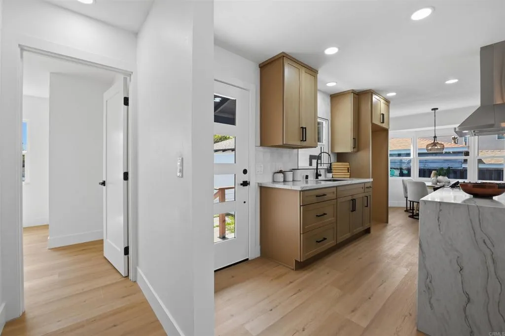 https://cdn.realtyfeed.com/cdn/127/306748273/53f0964b933fcf9f354d8644aca08a1f.webp