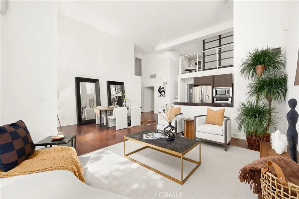 600 S Ridgeley Drive Unit 113, Los Angeles, CA 90036 - Photo 3 of 16, Los Angeles, CA