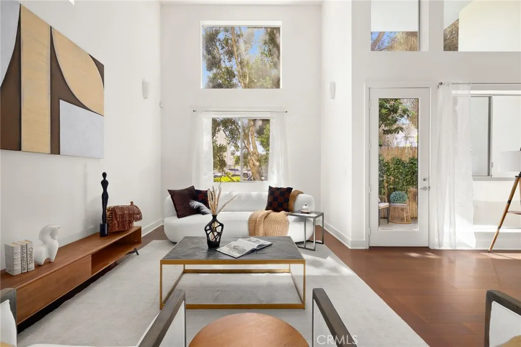 600 S Ridgeley Drive Unit 113, Los Angeles, CA 90036 - Photo 4 of 16, Los Angeles, CA