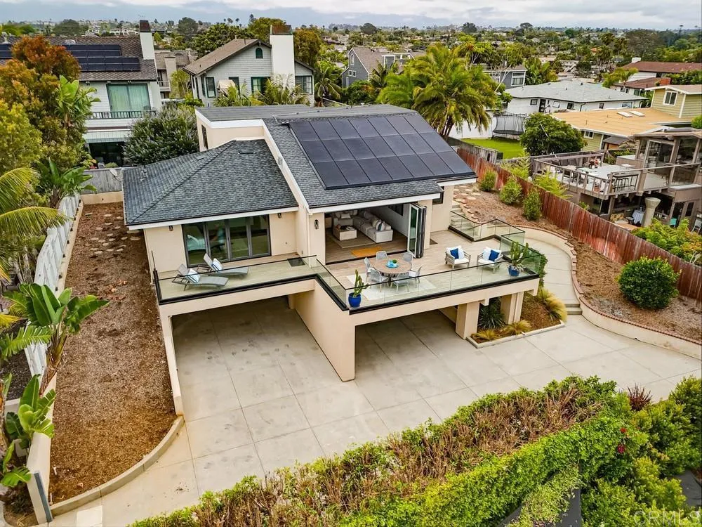 https://cdn.realtyfeed.com/cdn/127/306748295/2e17af6d8cb4b5956c738524f6c3cc9c.webp