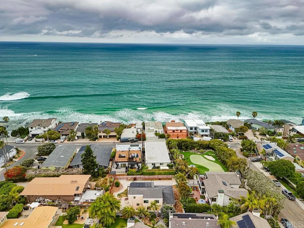 https://cdn.realtyfeed.com/cdn/127/306748295/327d538dde916384279b76312b7714ab.webp