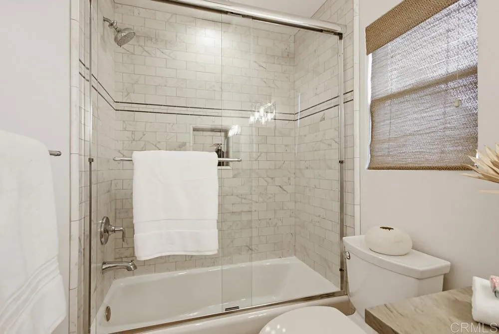 https://cdn.realtyfeed.com/cdn/127/306748295/431c4015982ef37943e934ef601b53ef.webp