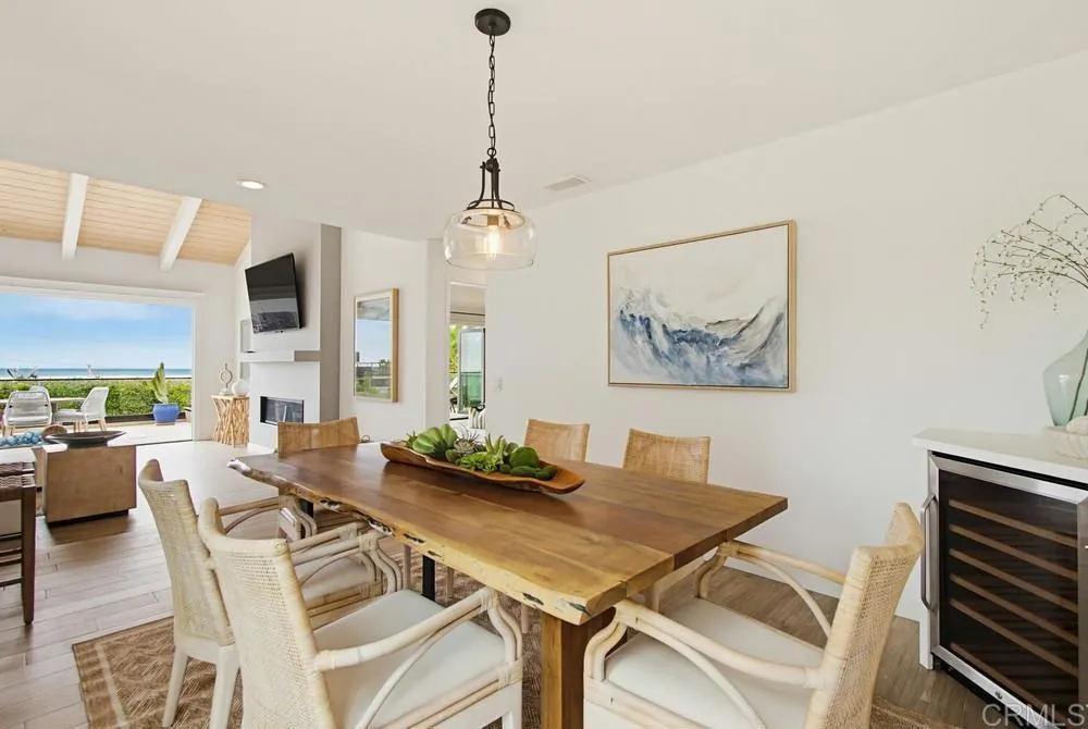 https://cdn.realtyfeed.com/cdn/127/306748295/9ad156dec50a36a6416613531d569426.webp