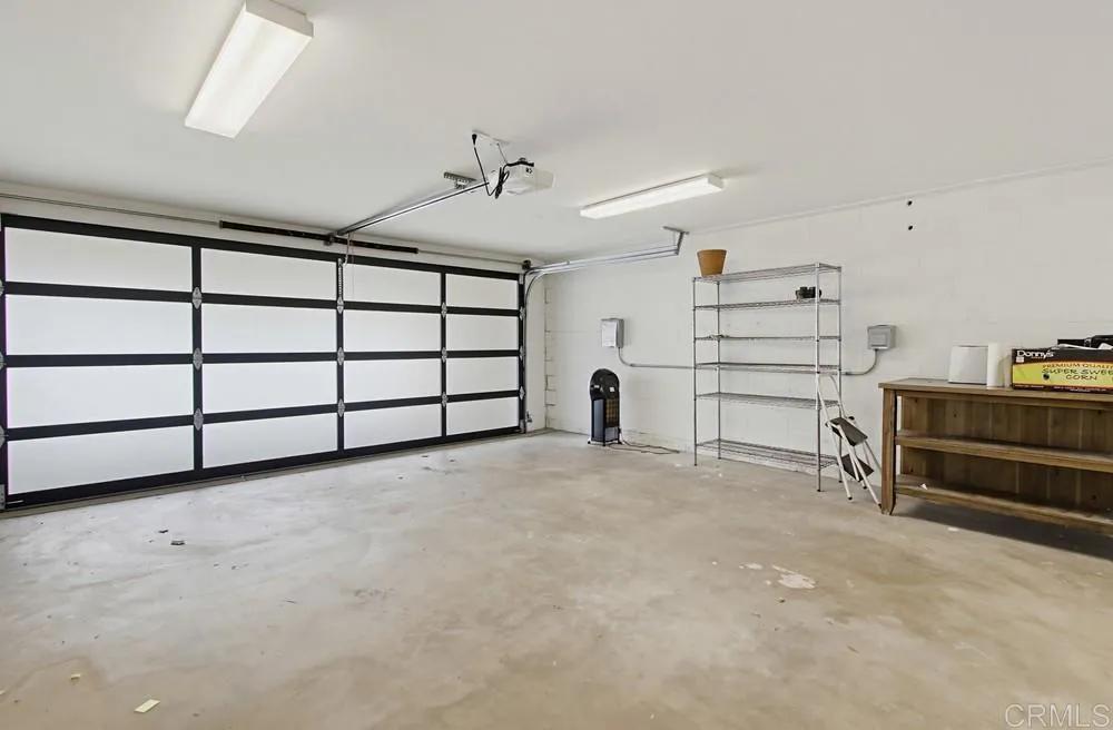 https://cdn.realtyfeed.com/cdn/127/306748295/f3ad6d8b311198760e372ae7cbf670c7.webp