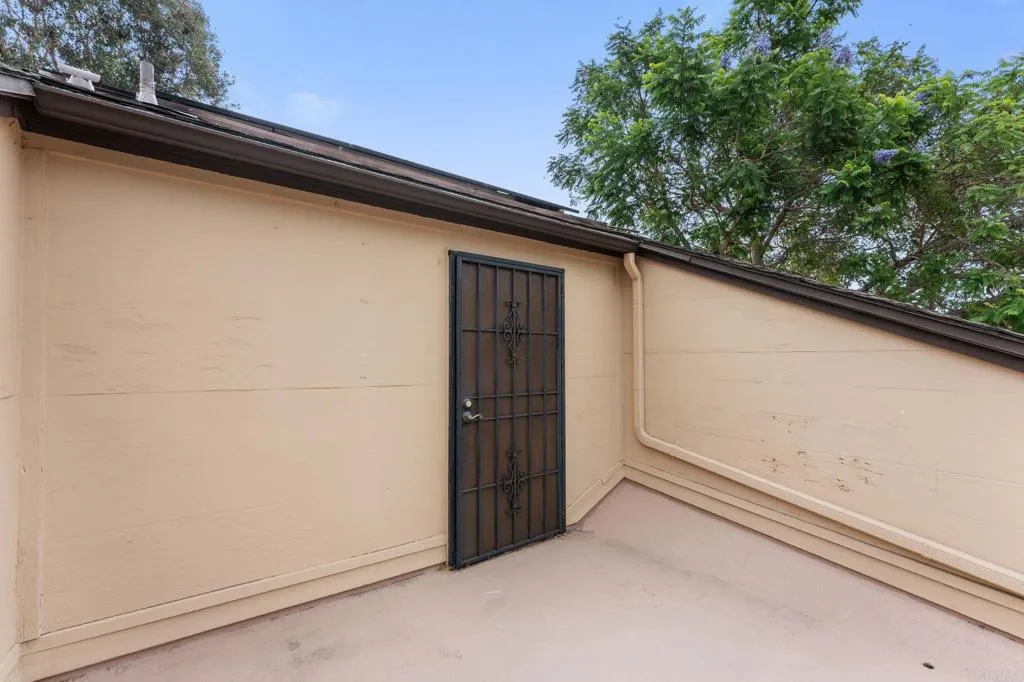 https://cdn.realtyfeed.com/cdn/127/306748301/cd8bc76fa52873960d683990dfcd0350.webp