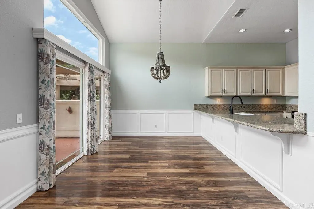 https://cdn.realtyfeed.com/cdn/127/306748364/ecf754ae2f6032b34ac878bc1345fa72.webp