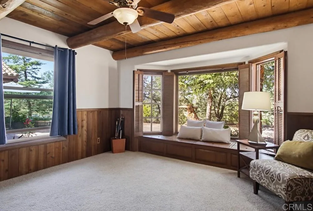https://cdn.realtyfeed.com/cdn/127/306748401/1eb96cc08a38f8dc2bc6db86b5b31975.webp