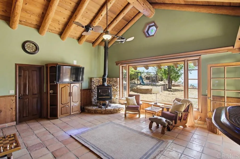 https://cdn.realtyfeed.com/cdn/127/306748401/29dab334f27681bfe744dbfe7645920e.webp