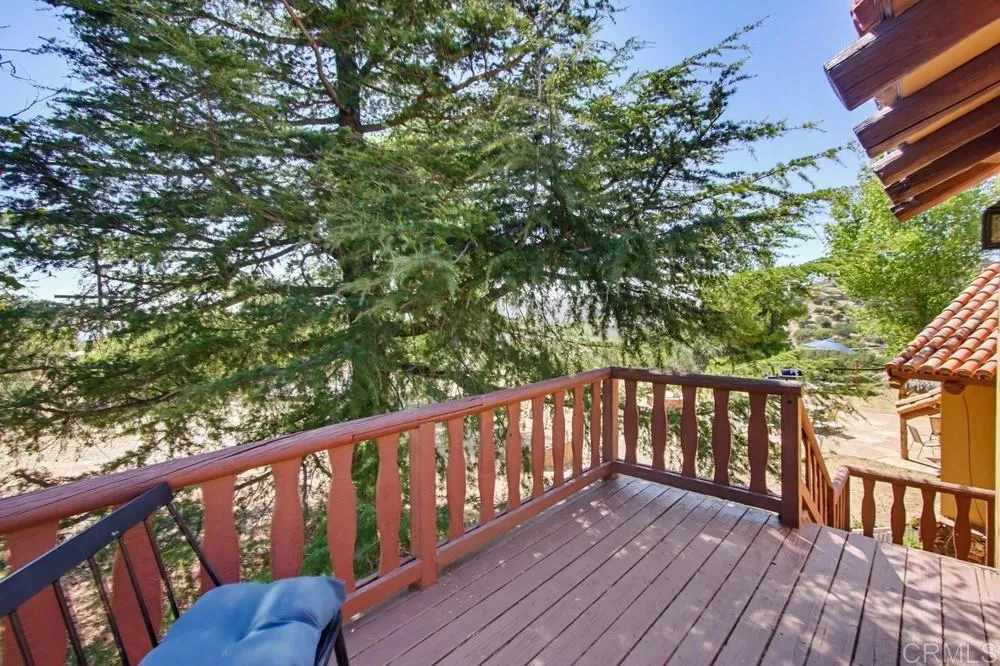 https://cdn.realtyfeed.com/cdn/127/306748401/cca2c88a628e6cecfb8b3c65410063d3.webp
