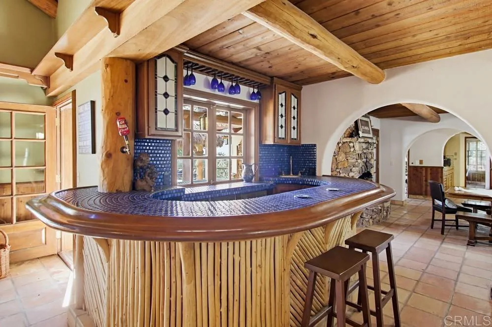https://cdn.realtyfeed.com/cdn/127/306748401/fda499238b89bf2aa046273c89d04314.webp