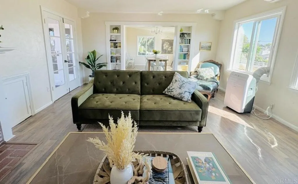 https://cdn.realtyfeed.com/cdn/127/306748413/2ba2a258516bbb90b0eda36d1557b19d.webp