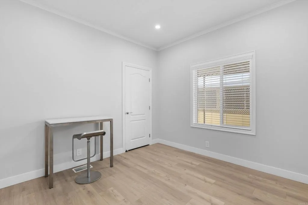 https://cdn.realtyfeed.com/cdn/127/306748448/c1f3e8e997aa5650bea6ce4589584eb8.webp