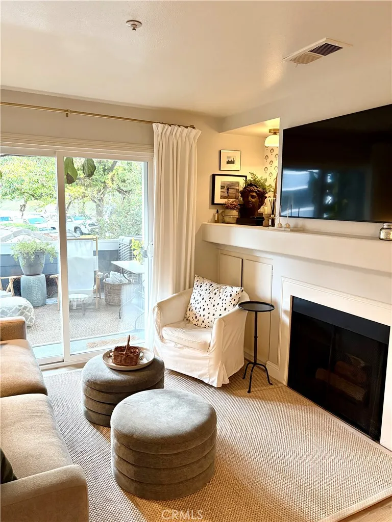 Placentia, CA 92870