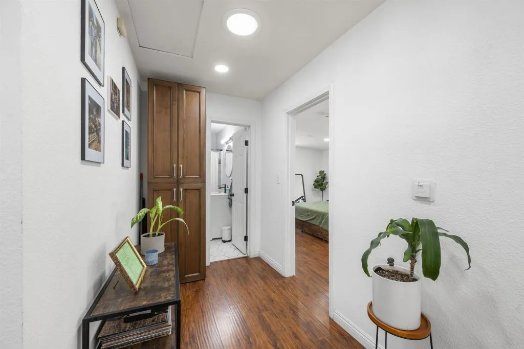 https://cdn.realtyfeed.com/cdn/127/306748463/80ff0780f860230e87bb71bce39c6481.webp