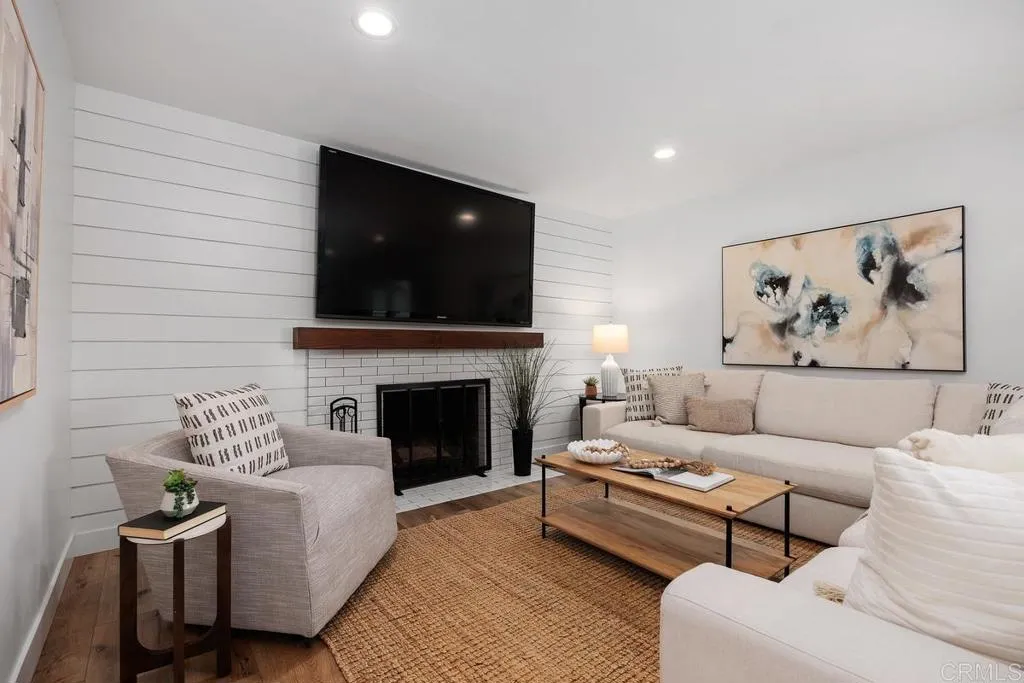 https://cdn.realtyfeed.com/cdn/127/306748482/4e186d35277e29b14414d2562641e04c.webp