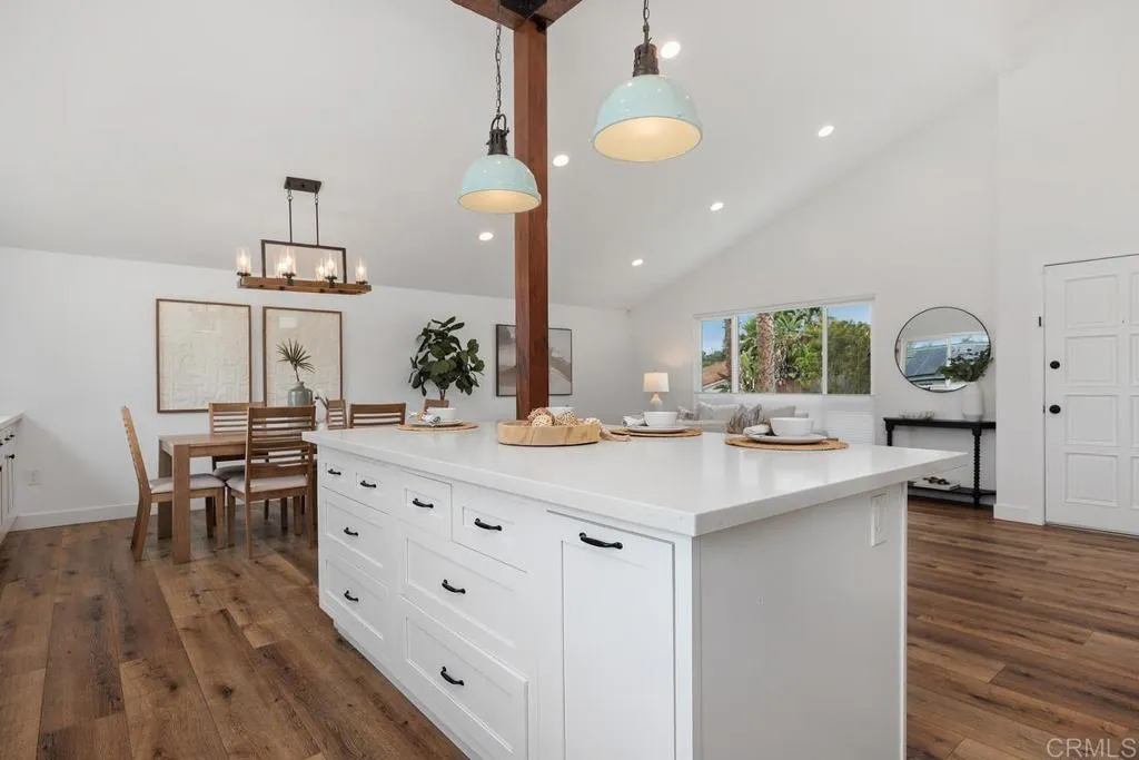 https://cdn.realtyfeed.com/cdn/127/306748482/e4e6035230627311d3449ded7eb52d4a.webp