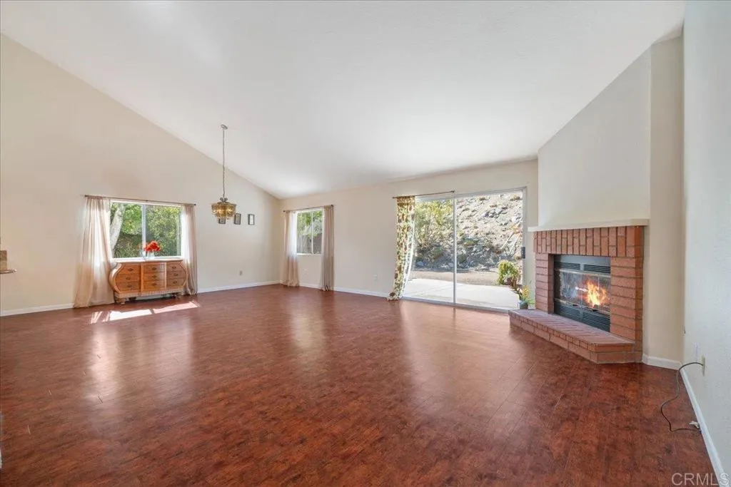 Photo #3: PTP2604720 Listing: Photo #3