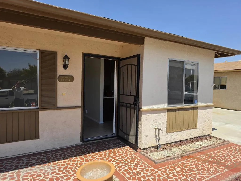601 Corona Street, Hemet, CA 92545 - Photo 5 of 29, Hemet, CA