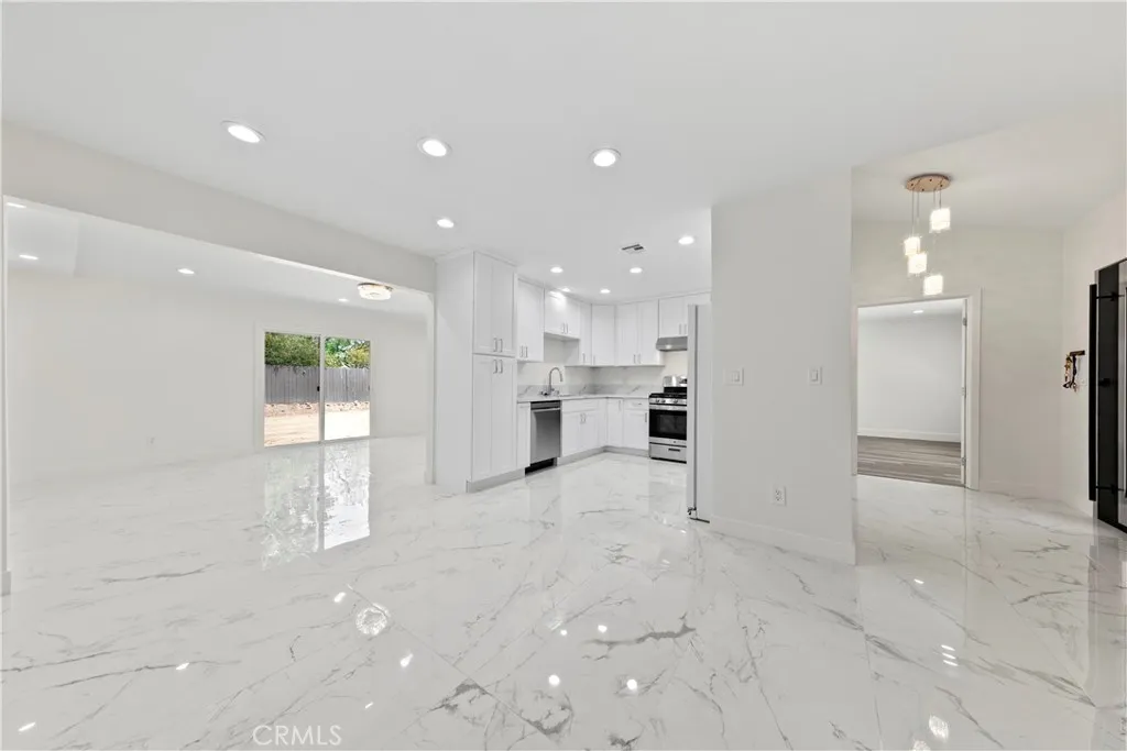 8832 Odessa Ave, North Hills, CA 91343 - Photo 3 of 27, North Hills, CA