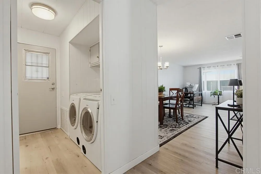 https://cdn.realtyfeed.com/cdn/127/306748592/2cdeb39dfa00786b36e07b48335c4cd3.webp