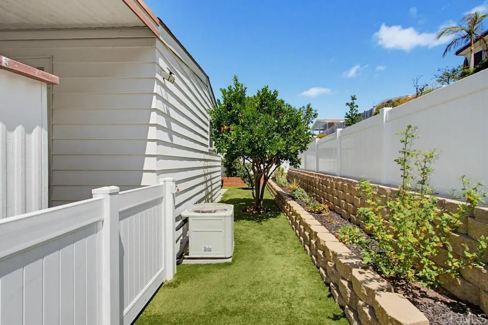 https://cdn.realtyfeed.com/cdn/127/306748592/f03bf5c85a885d923f7e56b6929f033e.webp
