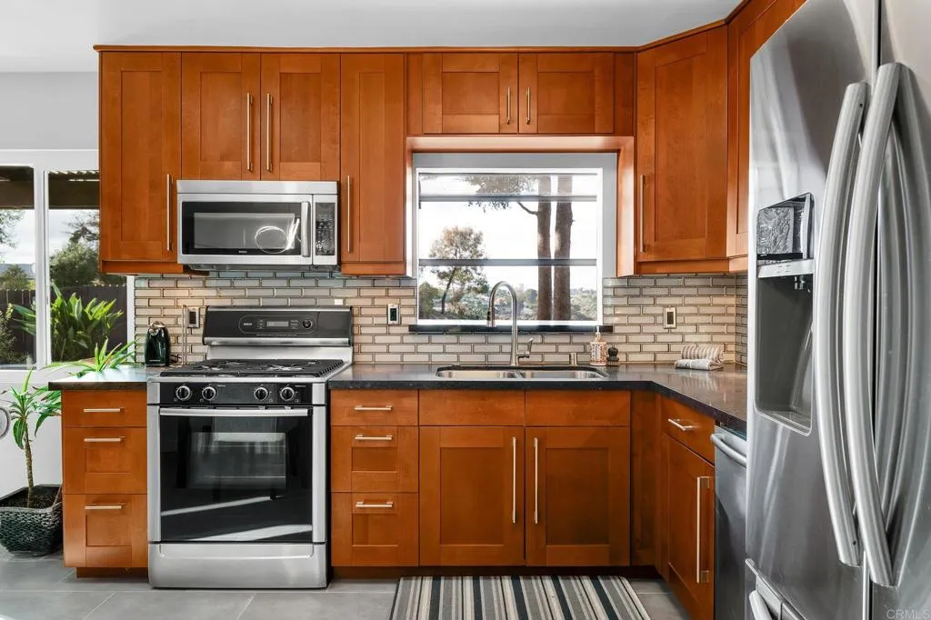https://cdn.realtyfeed.com/cdn/127/306748623/515252cf348e78f7d5218d36eb1e2388.webp