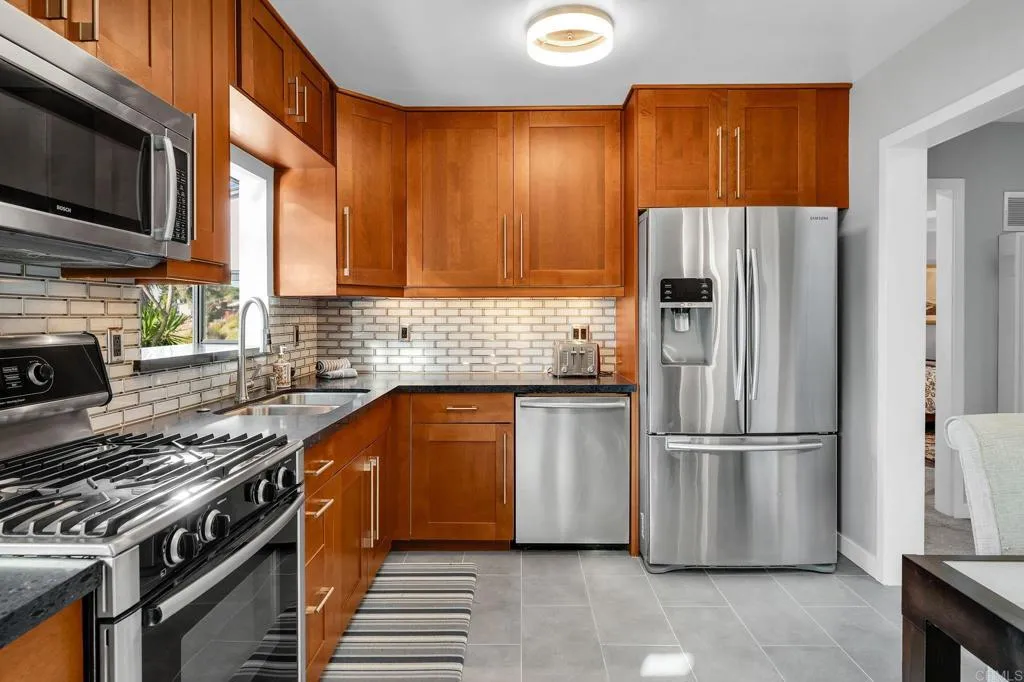 https://cdn.realtyfeed.com/cdn/127/306748623/586b7339d16232e2c9e42e3143930706.webp