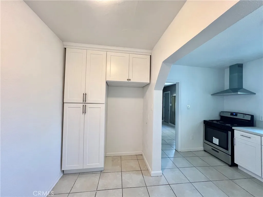 2527 W Third Avenue, San Bernardino, CA 92407 - Photo 3 of 50, San Bernardino, CA
