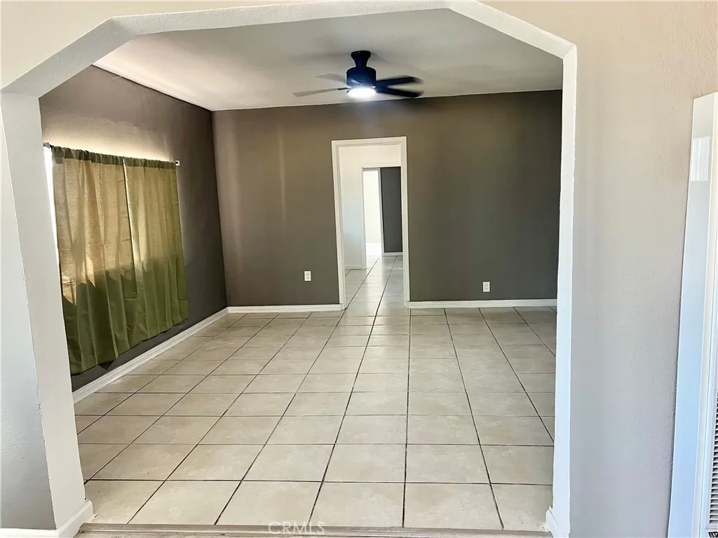 2527 W Third Avenue, San Bernardino, CA 92407 - Photo 5 of 50, San Bernardino, CA
