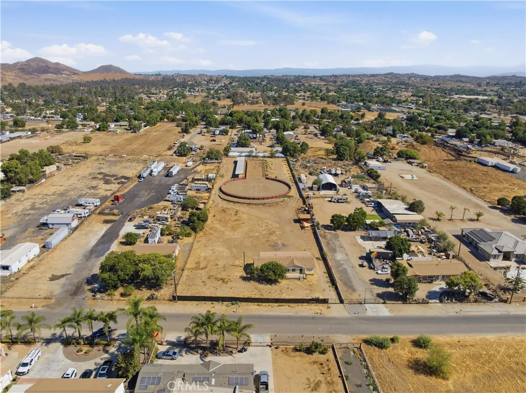 Perris, CA 92570