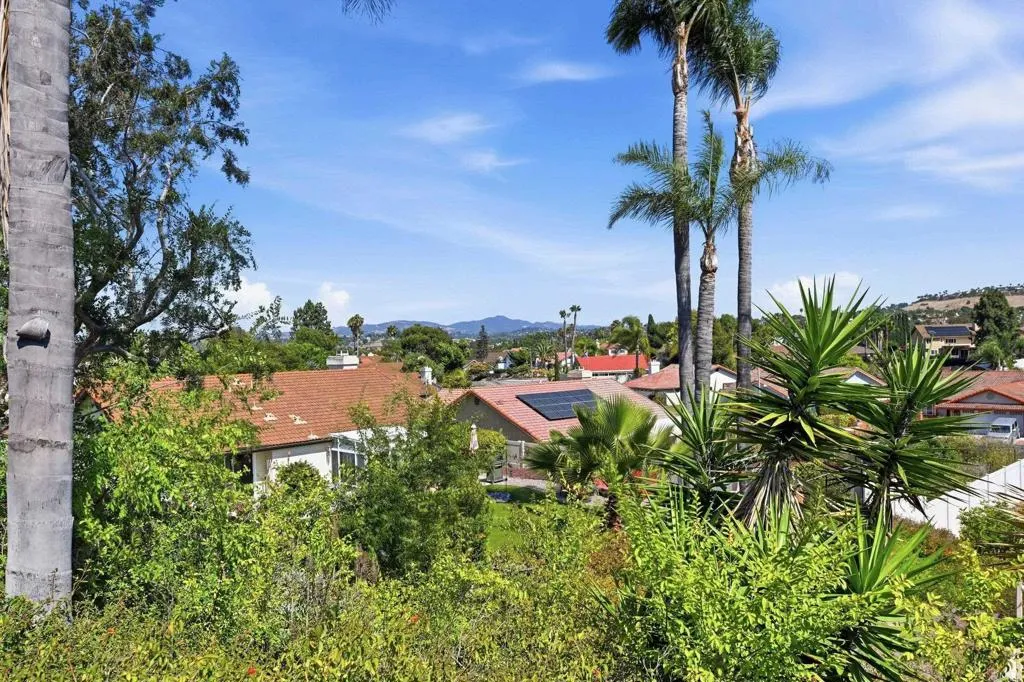https://cdn.realtyfeed.com/cdn/127/306748674/263fc1d32f4b06b98a2a33cfcb160edf.webp