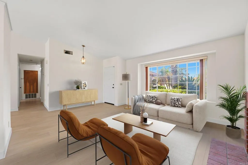 https://cdn.realtyfeed.com/cdn/127/306748674/42e9d2a8c8669c6b47a6f00167ed277e.webp