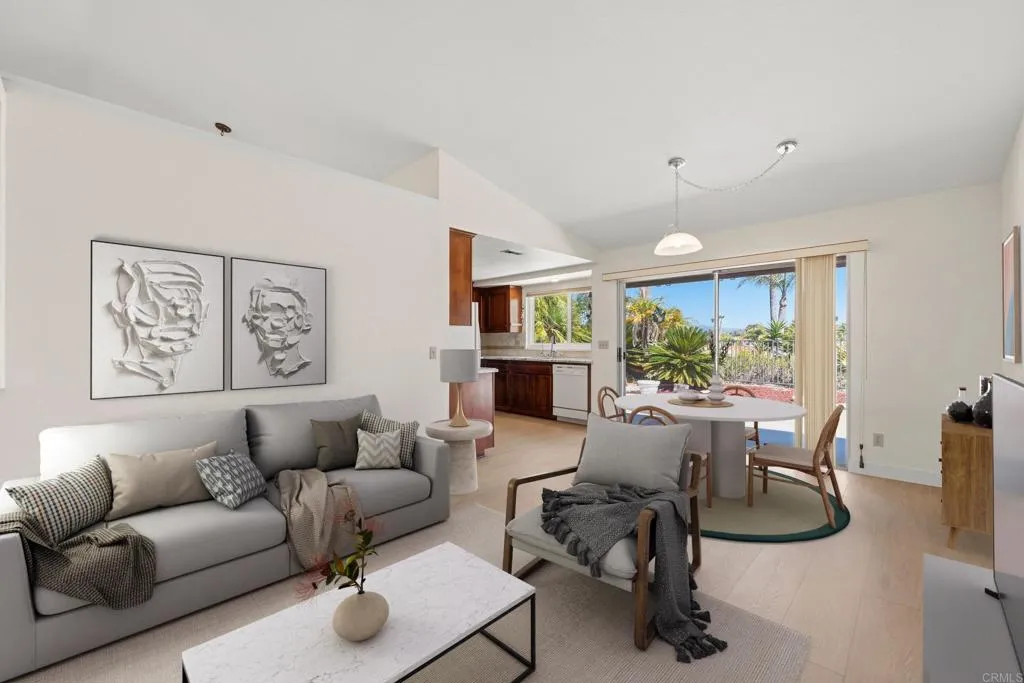 https://cdn.realtyfeed.com/cdn/127/306748674/a932d4ff43fdc49d73f76a5503e91dfc.webp