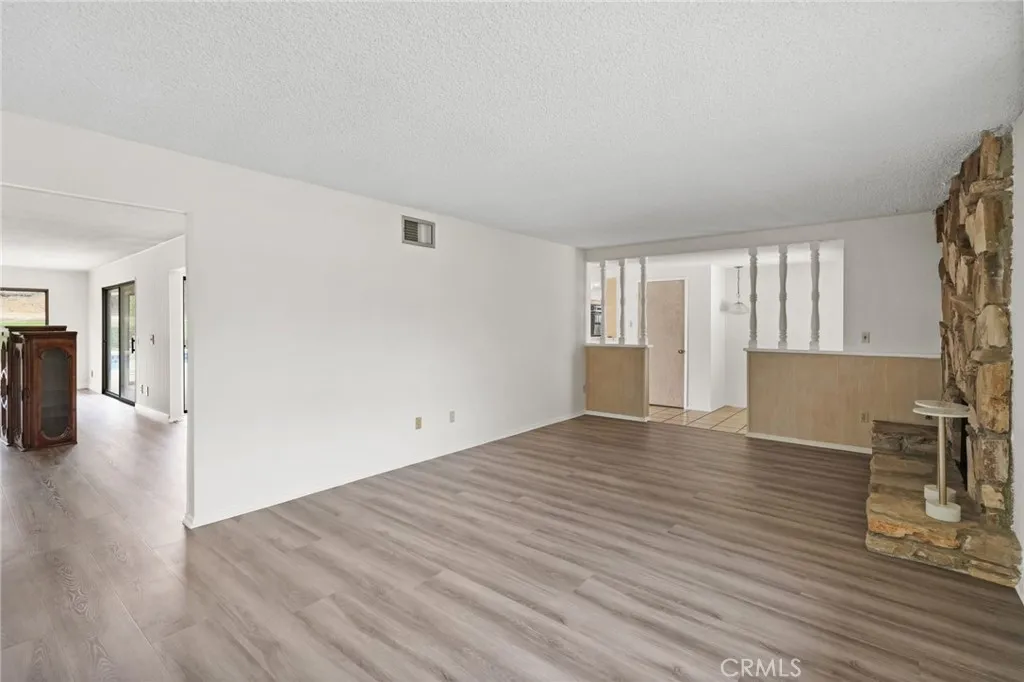 11803 Gerald Avenue, Granada Hills, CA 91344 - Photo 5 of 31, Granada Hills, CA
