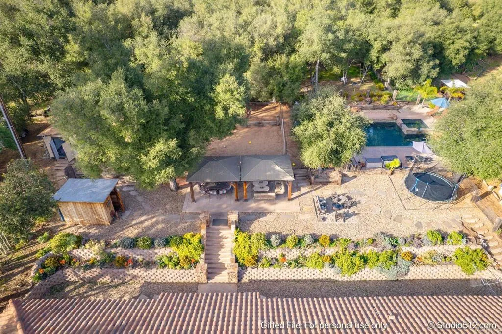 https://cdn.realtyfeed.com/cdn/127/306748736/2a9eeddd49f66d53ca7272980c1390eb.webp