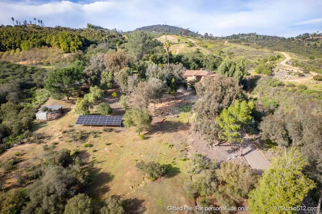 https://cdn.realtyfeed.com/cdn/127/306748736/524e55171761d4c7ad80d3455a9b0678.webp