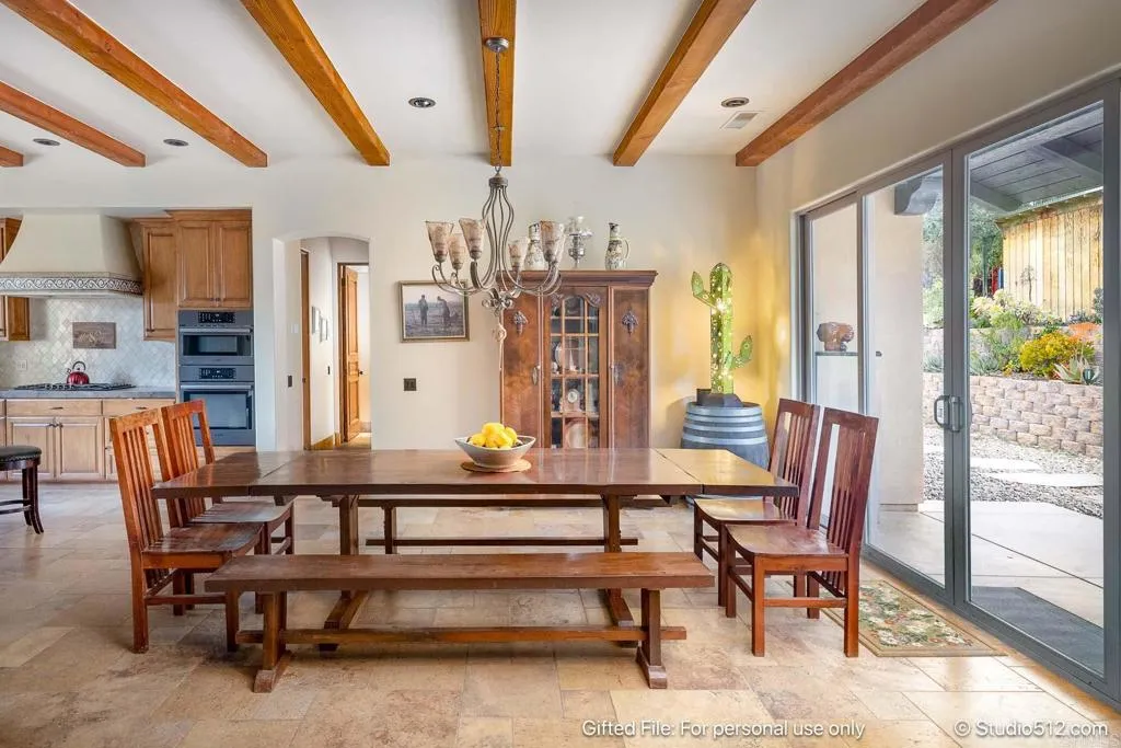 https://cdn.realtyfeed.com/cdn/127/306748736/803f568c1451b37e40cc1e382c4b527e.webp