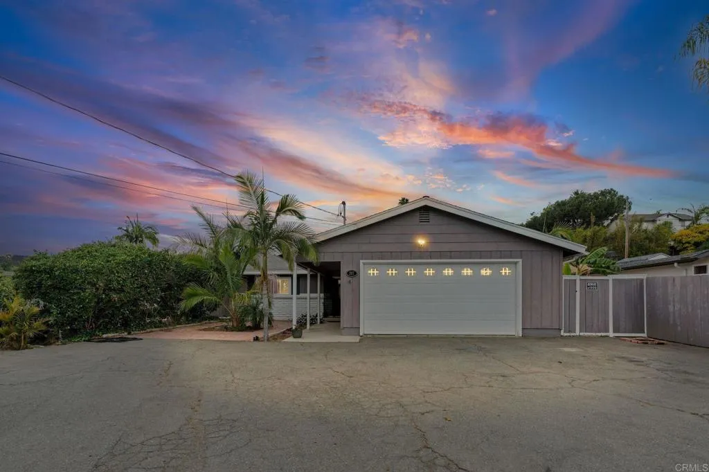 267 Hannalei Dr, Vista, CA 92083 - Photo 3 of 50, Vista, CA