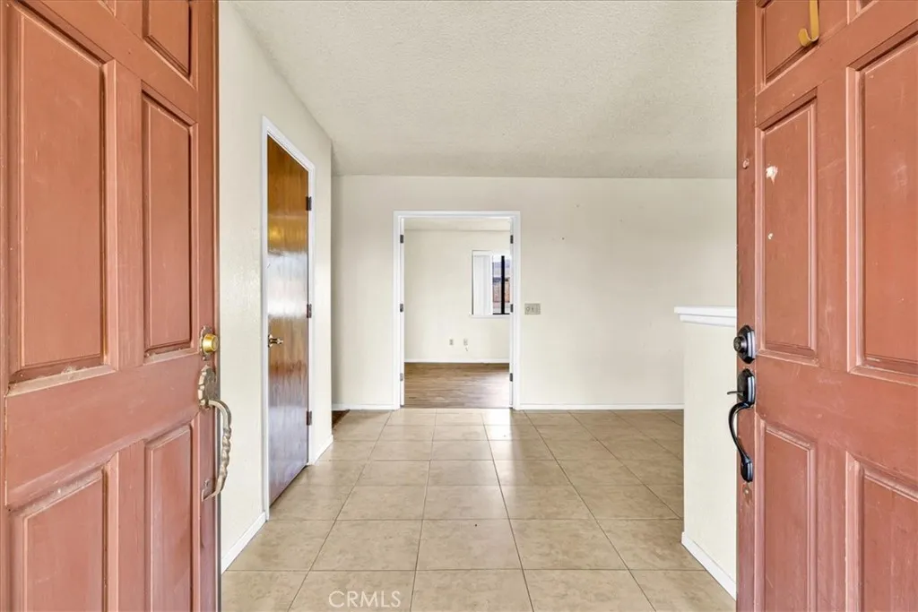 73863 Siesta Drive, 29 Palms, CA 92277 - Photo 5 of 37, 29 Palms, CA