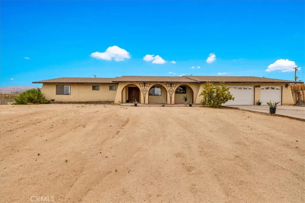 73863 Siesta Drive, 29 Palms, CA 92277 - Photo 2 of 37, 29 Palms, CA