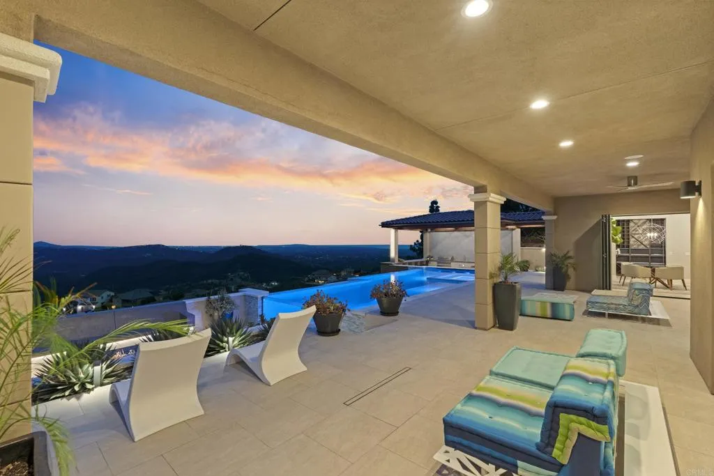 https://cdn.realtyfeed.com/cdn/127/306748772/be2a1ef175e63bddf90329180273d674.webp