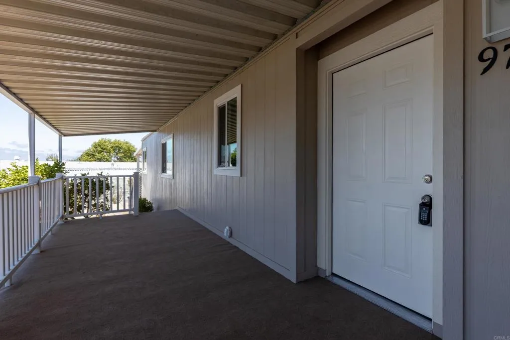https://cdn.realtyfeed.com/cdn/127/306748790/f5dd3b6afc371df1ae3a8b7702008cc8.webp