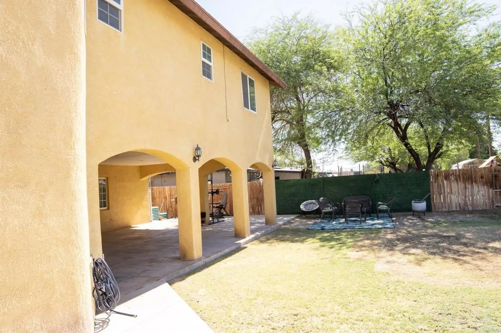 1561 W Heil Avenue, El Centro, CA 92243 - Photo 5 of 31, El Centro, CA