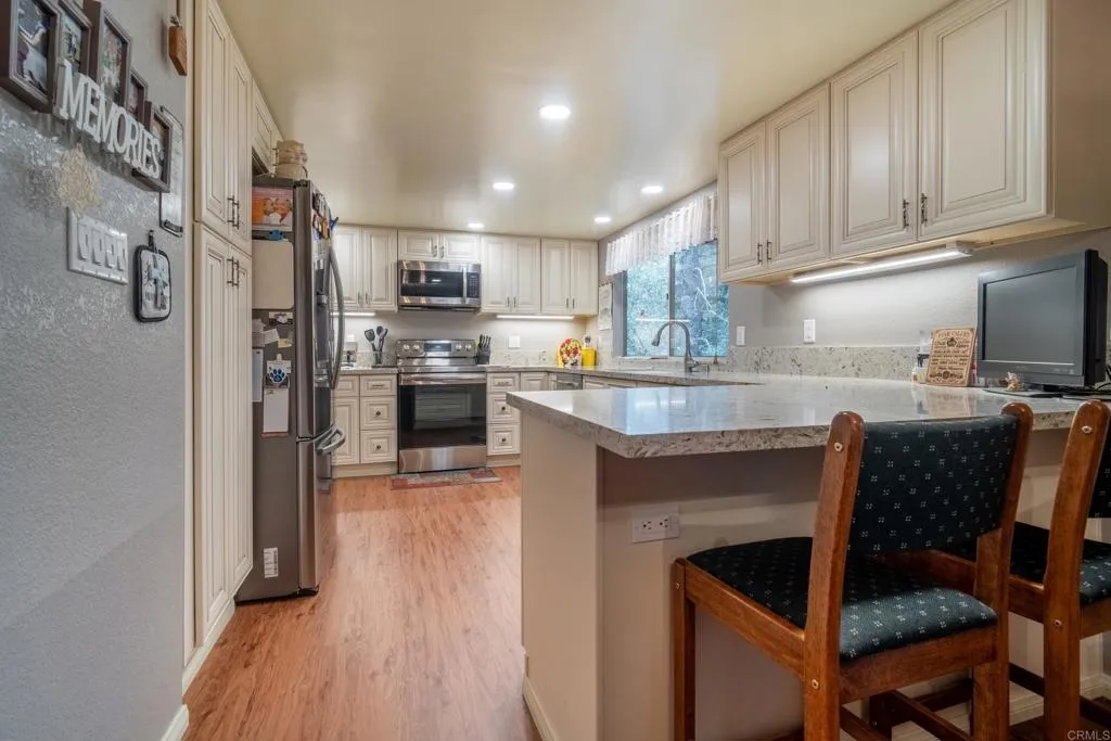 https://cdn.realtyfeed.com/cdn/127/306748828/0913258a3c2230e3d4b4349c682f2d8a.webp