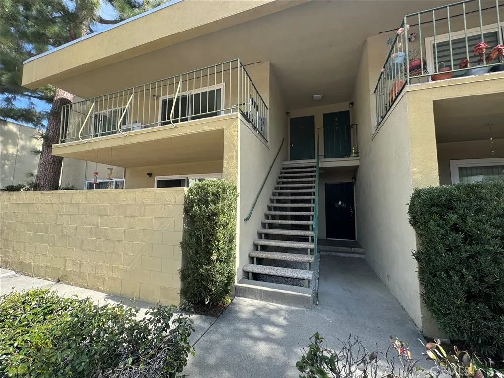 11138 Aqua Vista, Studio City, CA 91602 - Photo 3 of 20, Studio City, CA