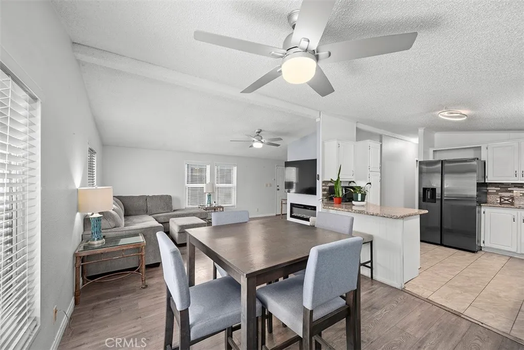 https://cdn.realtyfeed.com/cdn/127/306748872/197255e0c9dc81cdafc160b55007977a.webp