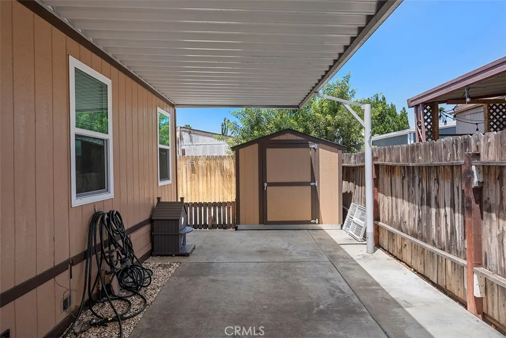 https://cdn.realtyfeed.com/cdn/127/306748872/4c023a40a8f34acdf7063a4af7178c5d.webp
