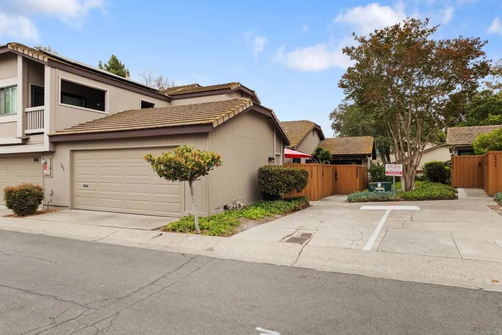 https://cdn.realtyfeed.com/cdn/127/306748877/080bc0eac325cb54c84394b5029905d9.webp