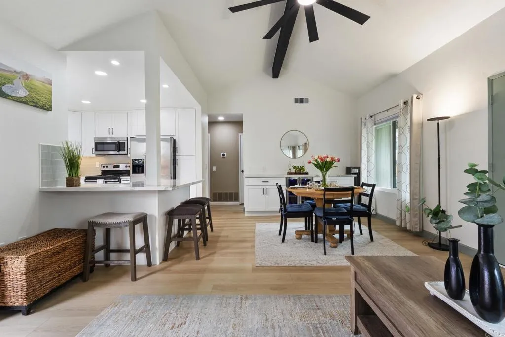 https://cdn.realtyfeed.com/cdn/127/306748877/3c10cc601e727a06ef728e5e9d9bd067.webp