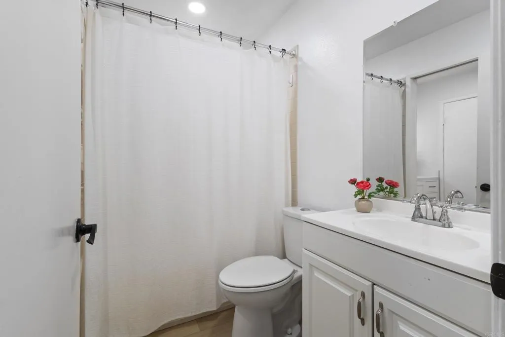 https://cdn.realtyfeed.com/cdn/127/306748877/6ec791d9c6eda2533ba731610ad82dc0.webp